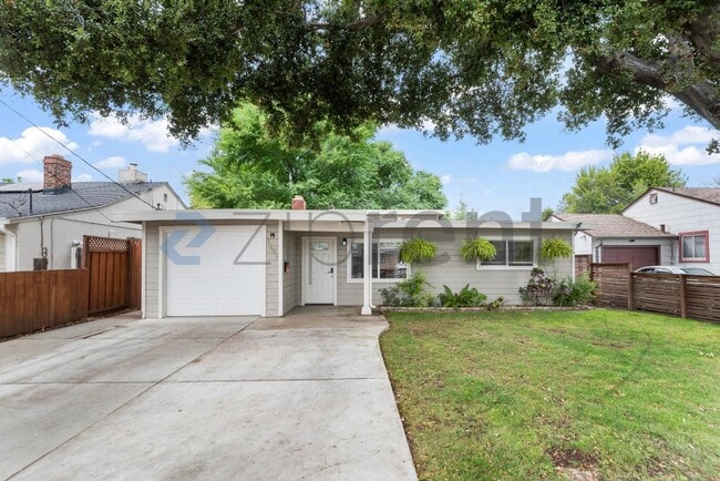 1135 Hollyburne Ave in Menlo Park, CA - Building Photo - Building Photo