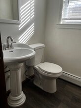 13 Ellen Ter, Unit 13 Ellen Terrace in Watertown, MA - Foto de edificio - Building Photo