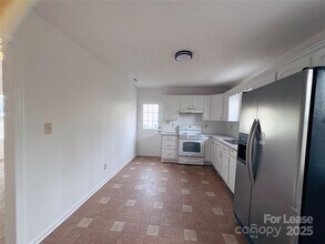 6617 Cool Water Ct in Charlotte, NC - Building Photo - Building Photo