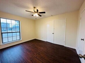 205 Apollo Rd in Garland, TX - Building Photo - Building Photo