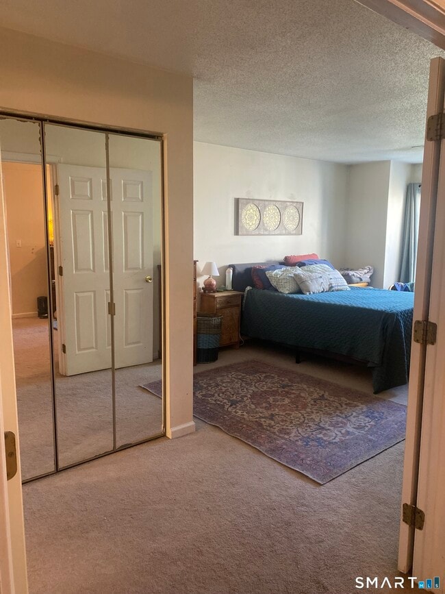 property at 3 Forest Glen Cir