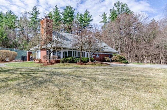 property at 5 Timberwood Dr