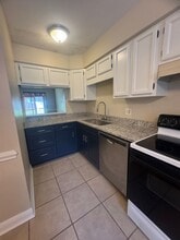303 Haltiwanger Rd in Greenwood, SC - Building Photo - Building Photo