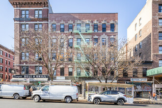 HDFC Co-op in New York, NY - Building Photo - Building Photo