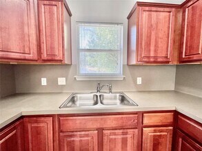 1814 Ulit Ave in Austin, TX - Building Photo - Building Photo