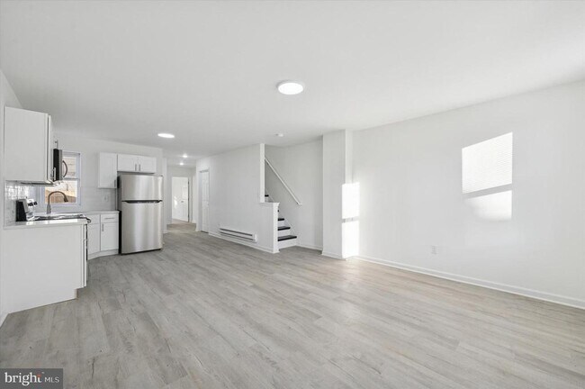 3121 W Cumberland St in Philadelphia, PA - Building Photo - Building Photo