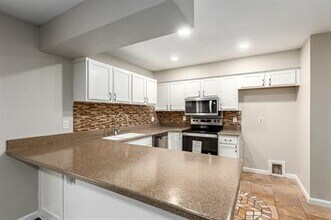 961 W Fogal Way in Tempe, AZ - Building Photo - Building Photo