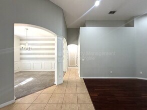 10108 Marsh Pine Cir in Orlando, FL - Building Photo - Building Photo