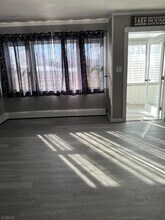 126 Metro Trail in Hopatcong, NJ - Building Photo - Building Photo