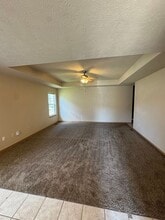 3976 S Jonathan Ave in Springfield, MO - Building Photo - Building Photo