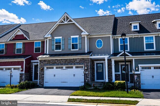 property at 41673 McMonagle Square