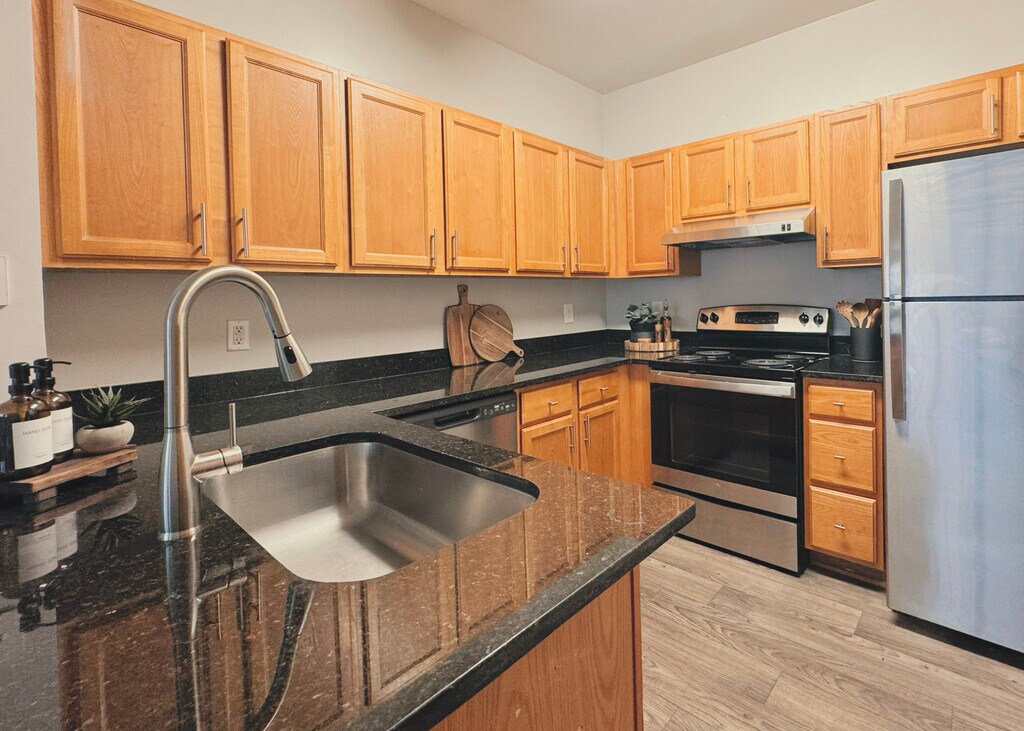 COLTON CREEK Apartments in Mcdonough, GA