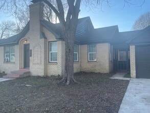 707 S Mobberly Ave in Longview, TX - Building Photo - Building Photo