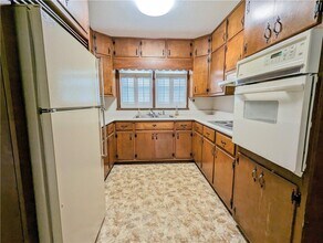 6086 Lights Ferry Rd in Flowery Branch, GA - Building Photo - Building Photo
