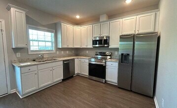 1027 Echo Rdg Rd in Columbia, TN - Building Photo - Building Photo