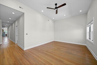 3409 W Fullerton Ave in Chicago, IL - Building Photo - Building Photo