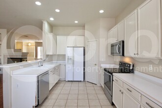 1445 S Park Grove Cir in Gilbert, AZ - Building Photo - Building Photo