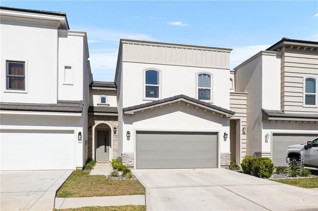 property at 1927 Sunset Dr