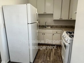 324 Zenith St in Chula Vista, CA - Building Photo - Building Photo