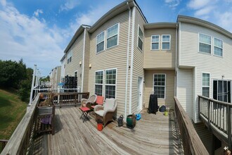 1104 Frontline Dr in Frederick, MD - Building Photo - Building Photo