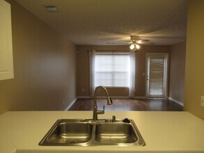1477 N Donahue Dr in Auburn, AL - Building Photo - Building Photo