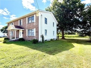 641 Browns Ferry Rd in Carmichaels, PA - Building Photo - Building Photo