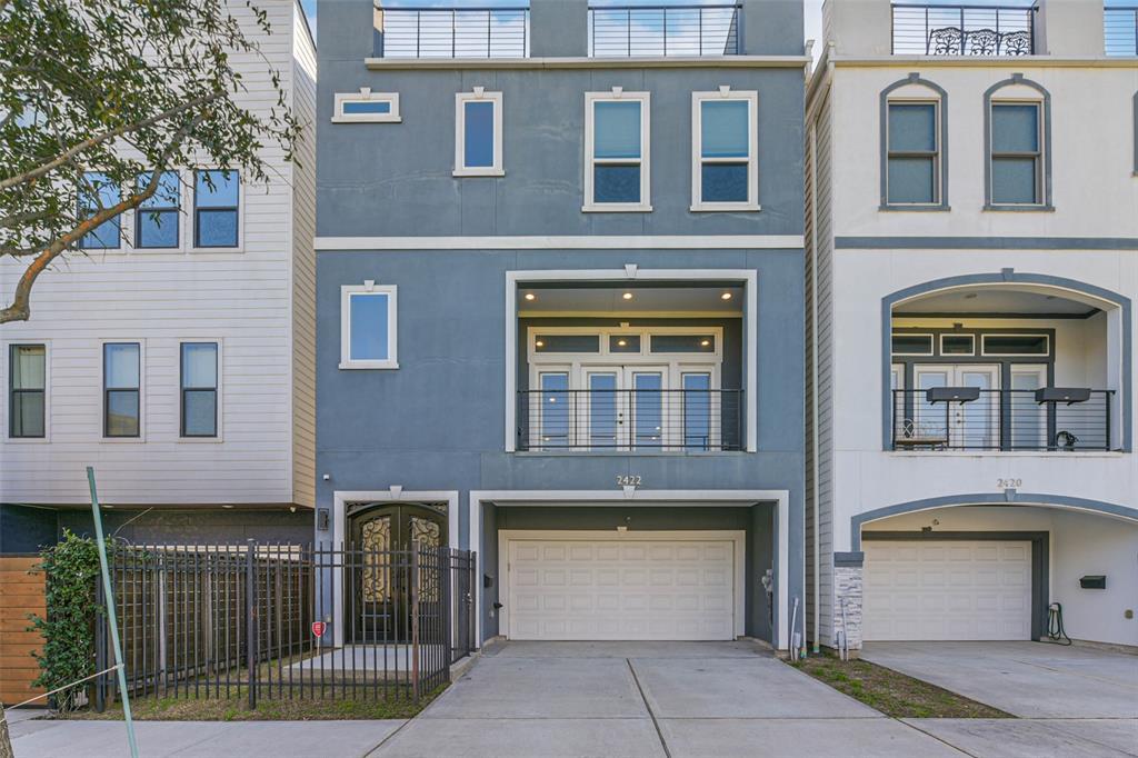 2422 Hadley St in Houston, TX - Building Photo