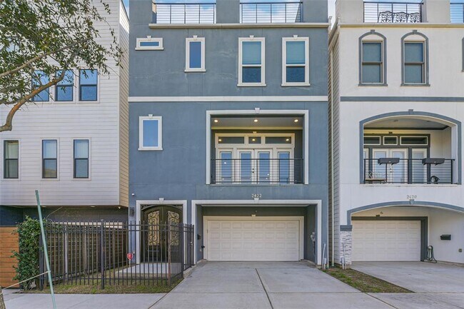 property at 2422 Hadley St