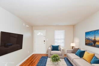 2822 Filbert St in Raleigh, NC - Building Photo - Building Photo