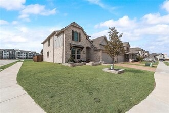 3303 Mattie Grey Ln in Melissa, TX - Foto de edificio - Building Photo