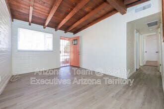 3550 E Blacklidge Dr in Tucson, AZ - Building Photo - Building Photo
