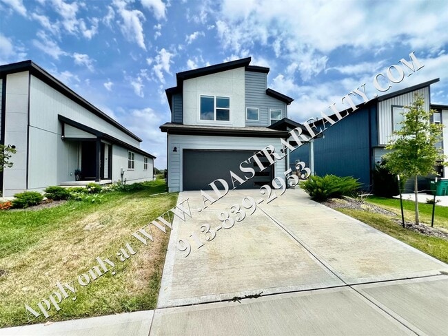 18013 Hauser St in Overland Park, KS - Building Photo - Building Photo