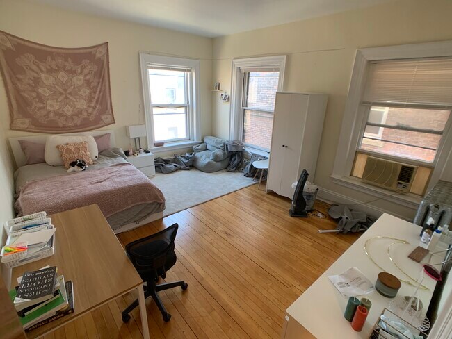 456 Park Dr, Unit 3 in Boston, MA - Foto de edificio - Building Photo