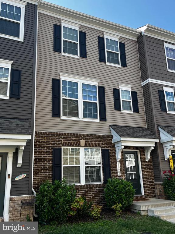 1822 Sag Harbor Ln in Fredericksburg, VA - Building Photo - Building Photo
