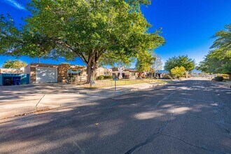 1321 Delamar Ave NW in Albuquerque, NM - Building Photo - Building Photo