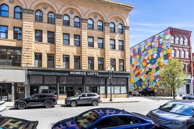 49 Munroe St in Lynn, MA - Building Photo - Building Photo