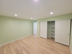 Remodeled Condo Near Microsoft in Bellevue, WA - Building Photo - Building Photo