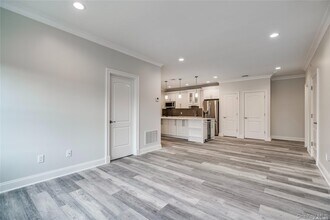 110 New York Ave in Halesite, NY - Building Photo - Building Photo