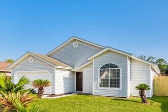 8465 Rockridge Dr in Jacksonville, FL - Building Photo - Building Photo