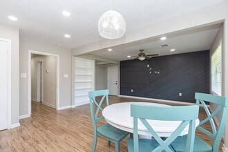 2018 16th St N in Texas City, TX - Building Photo - Building Photo