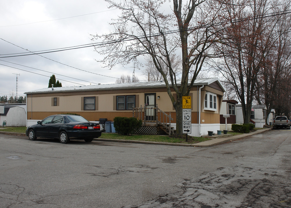 Sylvania Estates in Toledo, OH - Building Photo