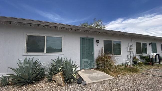 property at 5745 S Southland Blvd