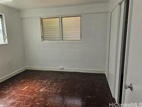 94-819-819 Farrington Hwy in Waipahu, HI - Building Photo - Building Photo