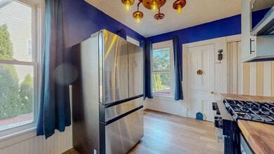 25 Van Buren Ave in Norwalk, CT - Building Photo - Building Photo