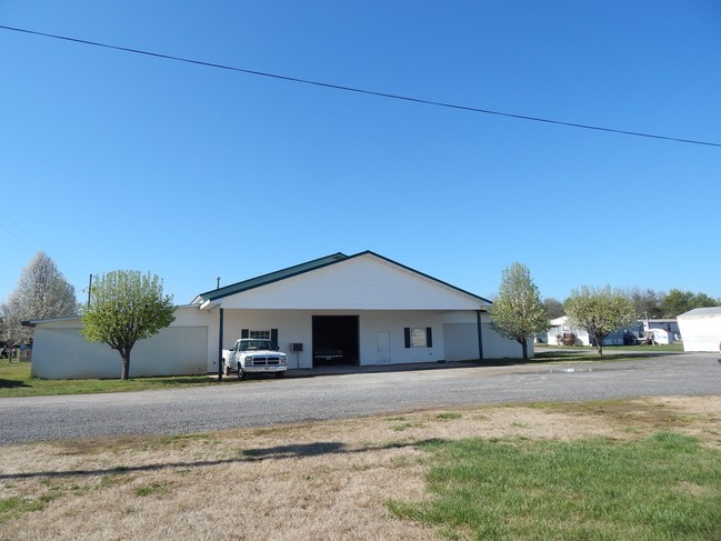 Meadow View Mobile Home Park in Maryville, TN - Building Photo - Building Photo