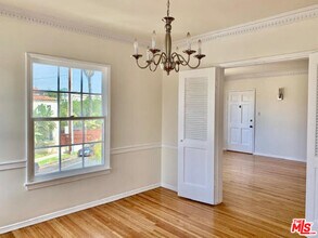 356 S La Jolla Ave in Los Angeles, CA - Building Photo - Building Photo