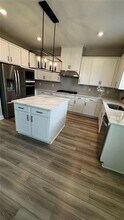 7729 Somersworth Dr in Kissimmee, FL - Building Photo - Building Photo