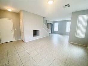 2512 Birds Nest Cactus Ct in Las Vegas, NV - Building Photo - Building Photo