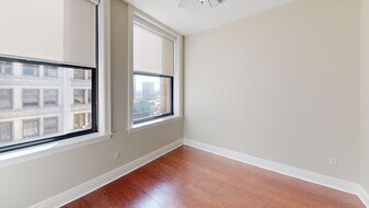 Hotel Saint Louis Apartments in St. Louis, MO - Building Photo