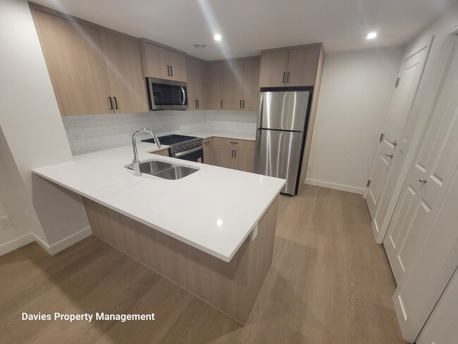 property at 2222 Muckleplum Cres SW